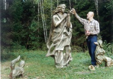 `Соло`. Скульптура из композитного материала